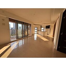 アップルパレス丸の内 12階3LDKのリビング/ダイニング