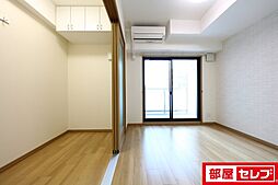 エステシア上前津 7階1SKのリビング/ダイニング