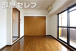 アーバンコート小松 7階1Kのリビング/ダイニング