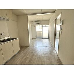 マルトウビル 4階2LDKのリビング/ダイニング