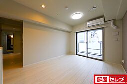 Flair丸の内(フレア丸の内) 12階2LDKのリビング/ダイニング