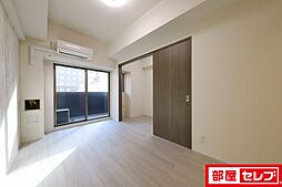 プレサンス名駅南エディフィス 11階1LDKのリビング/ダイニング