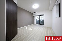 ゼスタレジデンス桜山 6階1Kのリビング/ダイニング