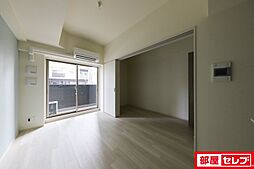 ファステート栄セントラル 2階1LDKのリビング/ダイニング