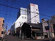 私立愛知産業大学工業高校 179m