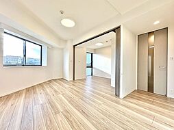 【リビング　約11.1帖】