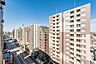 その他：【眺望】不忍通り沿いのマンションです。