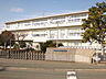 周辺：袋井市立浅羽東小学校（829m）