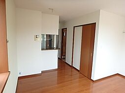 ラフィネド・メゾン 205 2階ワンルームのリビング/ダイニング