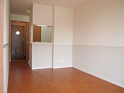 ロンサール　B 102 1階1LDKのリビング/ダイニング