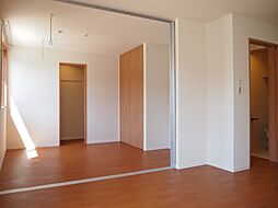 シャンティ韮川C 203 2階2LDKのリビング/ダイニング