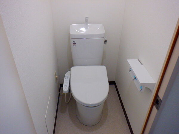 トイレを拡大表示