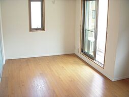 JR京浜東北・根岸線 大井町駅 徒歩12分の賃貸マンション 2階1LDKのリビング/ダイニング