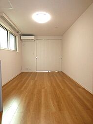 グランドパレス大森 202 2階1LDKのリビング/ダイニング