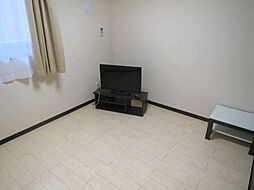 クレイノHN 202 2階1Kのリビング/ダイニング