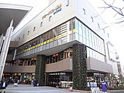 デニーズ大井町駅前店（211m）