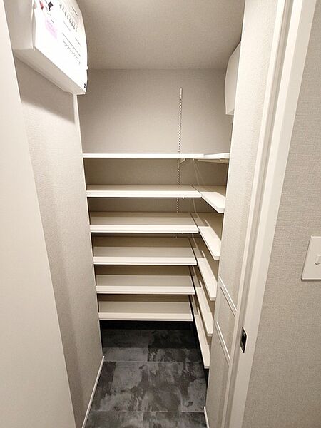 収納