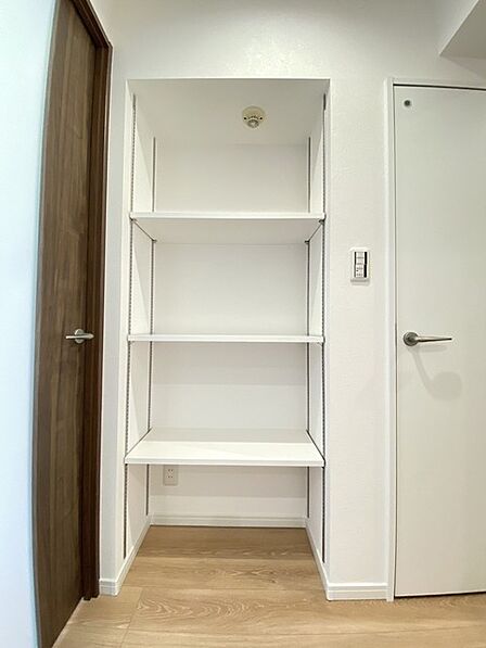 部屋ごとに設けた収納は、住みやすさへのこだわり。