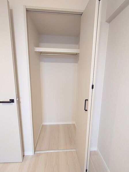 たっぷり収納で、お部屋の中はいつもキレイに片付きそうですね。