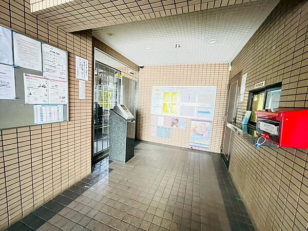 エントランスを拡大表示