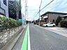 外観：前面道路含む現地写真 