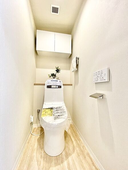 清潔好きには欠かせないウォシュレット機能付き。 