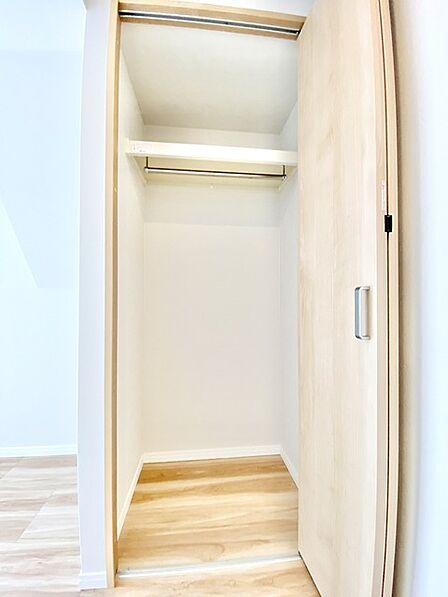 部屋ごとに設けた収納は、住みやすさへのこだわり。