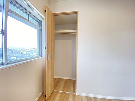 部屋ごとに設けた収納は、住みやすさへのこだわり。 