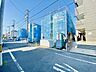 外観：前面道路含む現地写真 