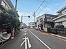 外観：前面道路含む現地写真 