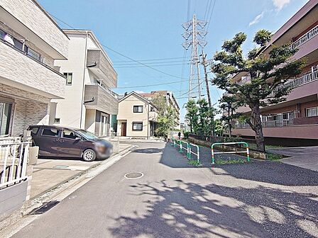 前面道路含む現地写真 