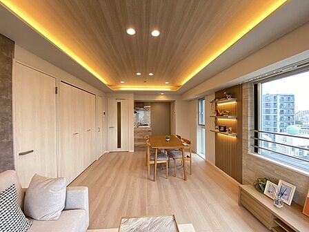 ダイニング 