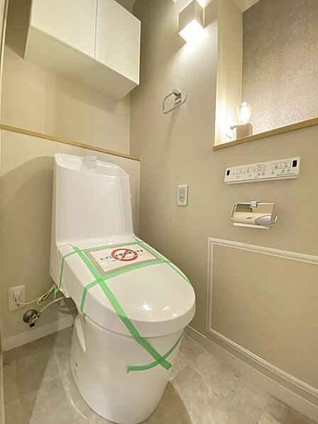 清潔好きには欠かせないウォシュレット機能付き。 