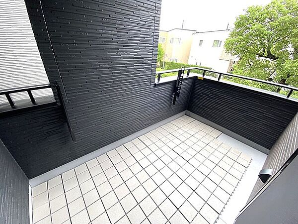 バルコニー