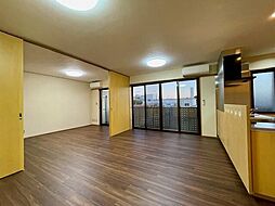 東急田園都市線 桜新町駅 徒歩17分の賃貸マンション 3階2LDKのリビング/ダイニング