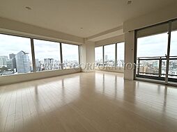 JR山手線 目黒駅 徒歩7分の賃貸マンション 24階2LDKのリビング/ダイニング