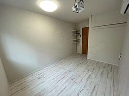 シアターハウス三園 1階1Kのリビング/ダイニング