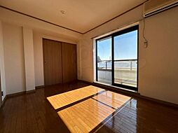 メイプルシティ 301 3階1Kのリビング/ダイニング