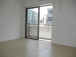 ソレアード武蔵野 1階ワンルームのリビング/ダイニング