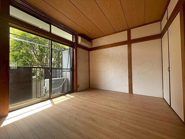 寝室