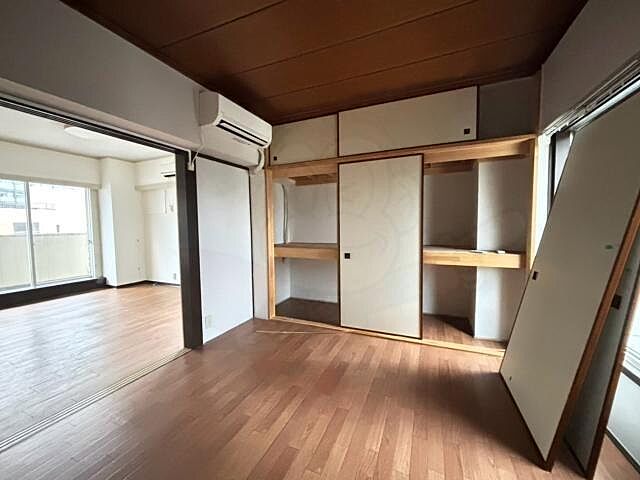 寝室