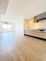 パークアクシス市川 807 8階2LDKのリビング/ダイニング