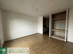 アップルＴｒｅｅ 201 2階1Kのリビング/ダイニング