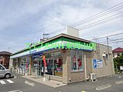 ファミリーマート岡山中島店 407m