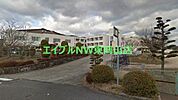 赤磐市立桜が丘小学校 816m