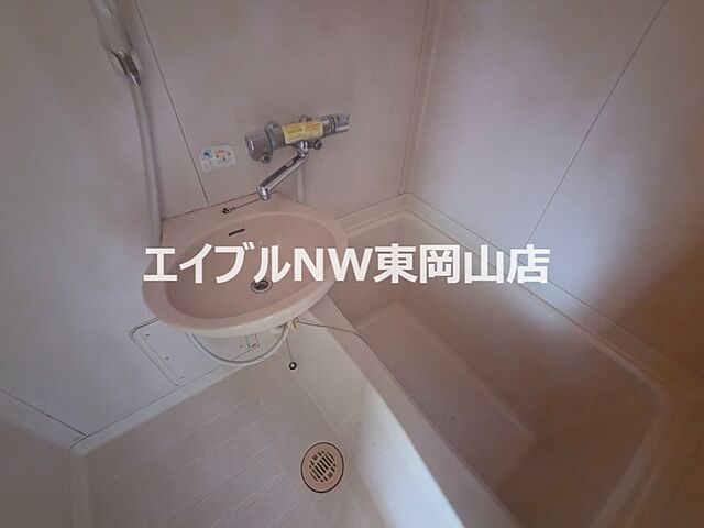 浴室