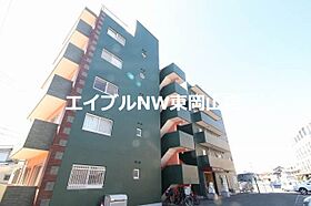 エリーズトークコート  ｜ 岡山県岡山市中区国富4丁目（賃貸マンション3LDK・1階・72.93㎡） その1