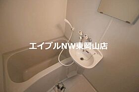 エステートタカツキ  ｜ 岡山県岡山市中区清水1丁目（賃貸アパート1K・3階・18.63㎡） その4