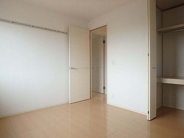 apartment 茨城県結城市新福寺2丁目
地図を見る