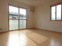 パークサイド城東 2階1Kのリビング/ダイニング